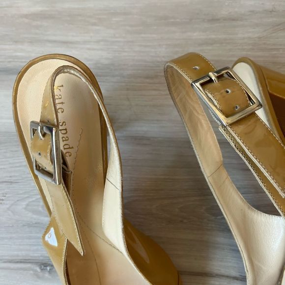 Kate Spade Tan Patent Leather Heels - Picture 2 of 11